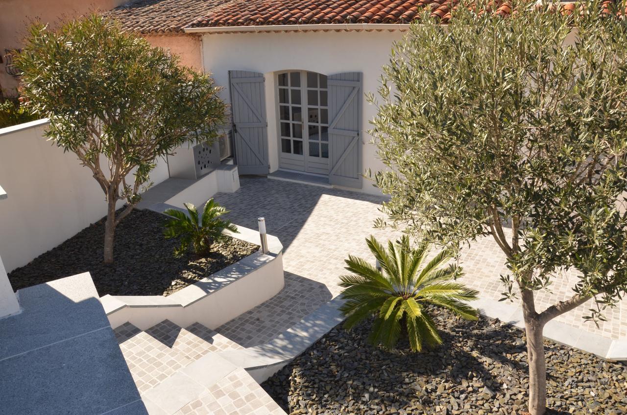 Belle Maison Avec Piscine Dans Les Hauteurs A Saint Raphael Exterior foto